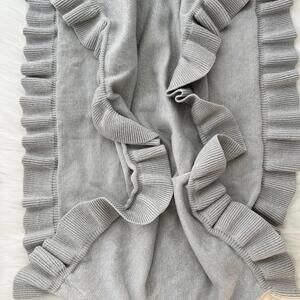 NWT Top It Off - Silver gray ruffled knit 3-in-1 wrap